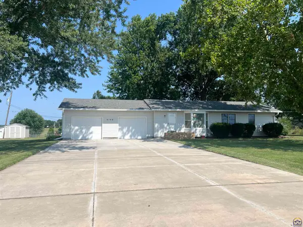 4140 SE Shawnee Heights Rd, Tecumseh, KS 66542