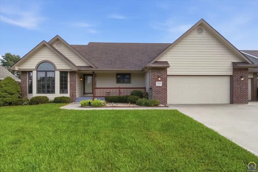 7315 SW Ambassador Pl, Topeka, KS 66610 - #3