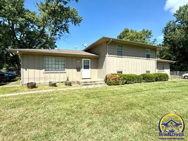 2911 & 2913 Belle Haven, Lawrence, KS 66046