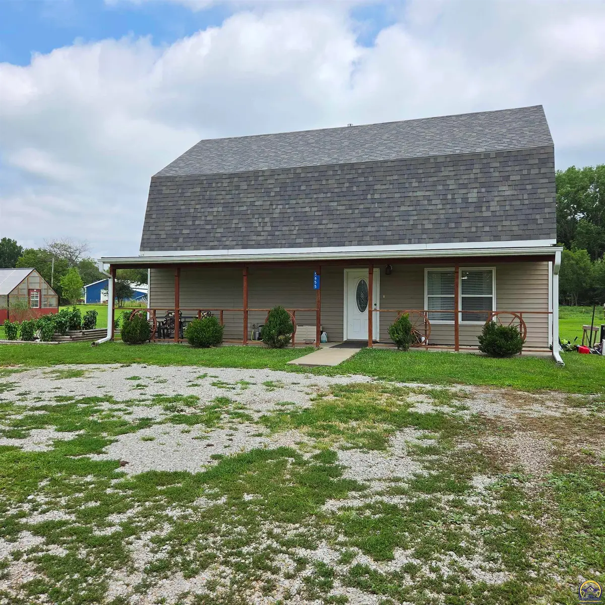 5655 94th St, Meriden, KS 66512 - #1