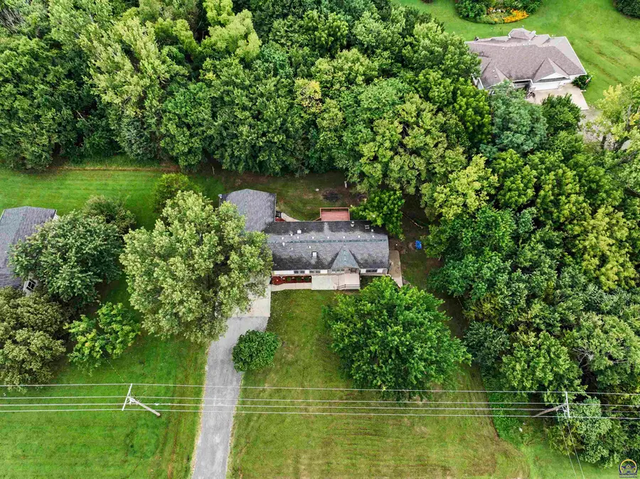 508 NW 62nd St, Topeka, KS 66617 - #3