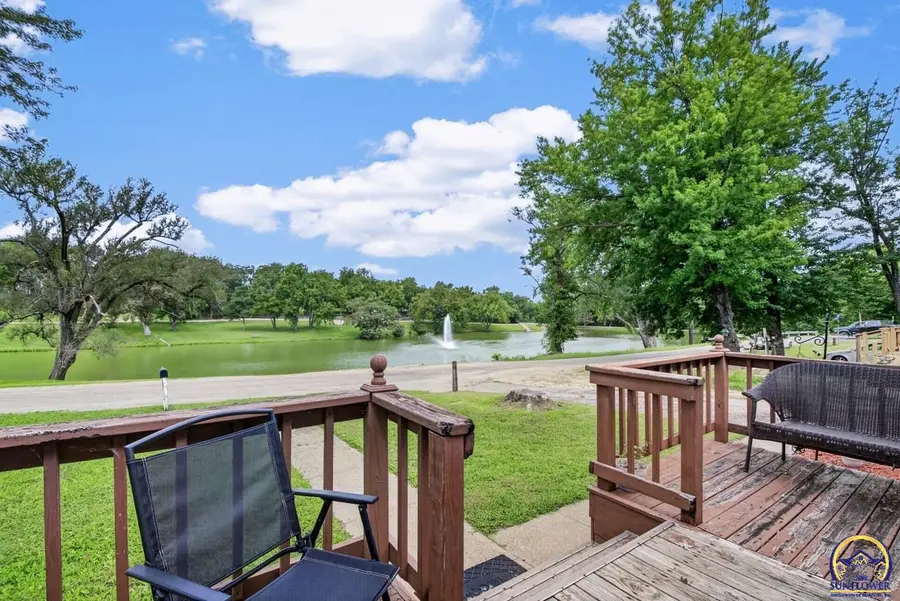 918 Forest Ave, Holton, KS 66436 - #2