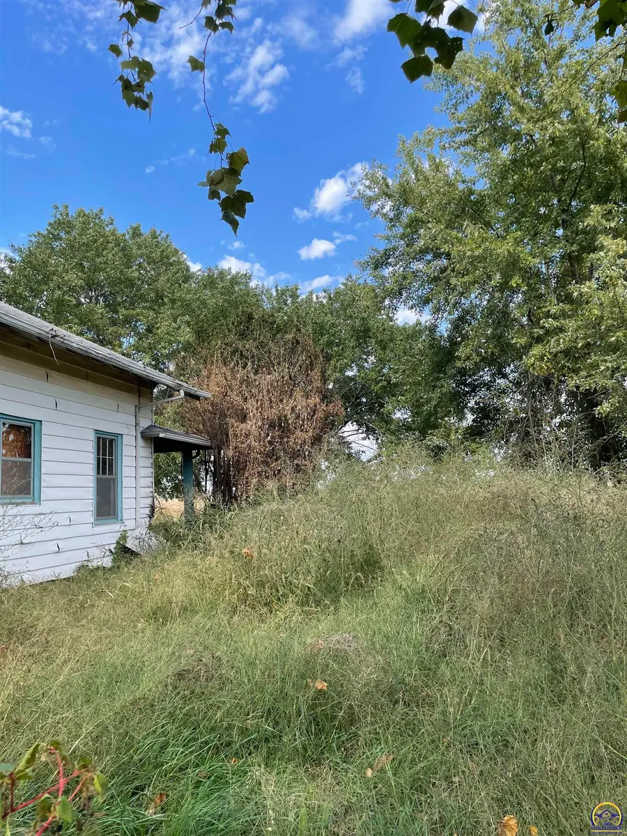 3171 13th St #GRANTVILLE AREA (Jeffers, Topeka, KS 66617 - #2