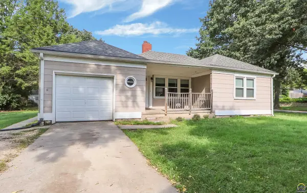 1121 N Juliette Ave, Manhattan, KS 66502