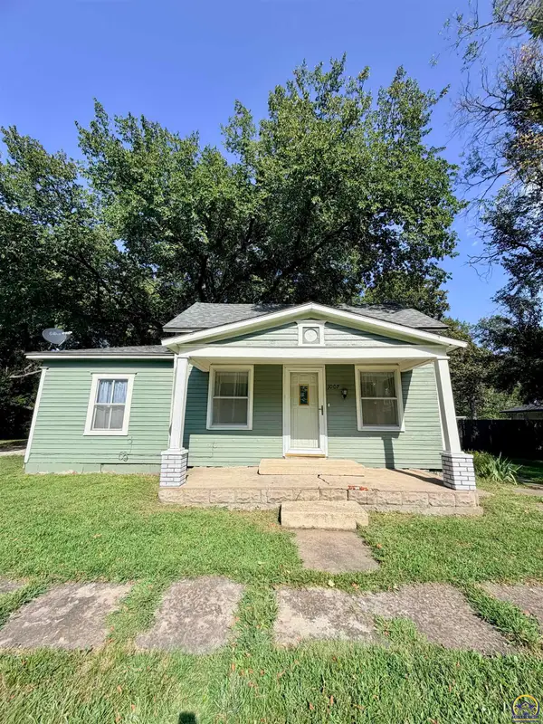 1007 Main St, Americus, KS 66835