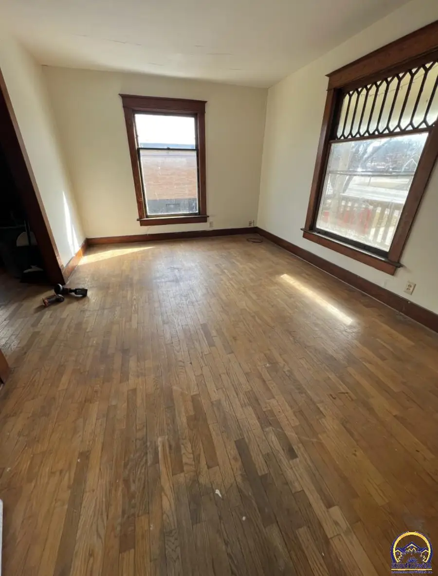 812 SW 6th Ave #814 SW 6th Ave, Topeka, KS 66603 - #3