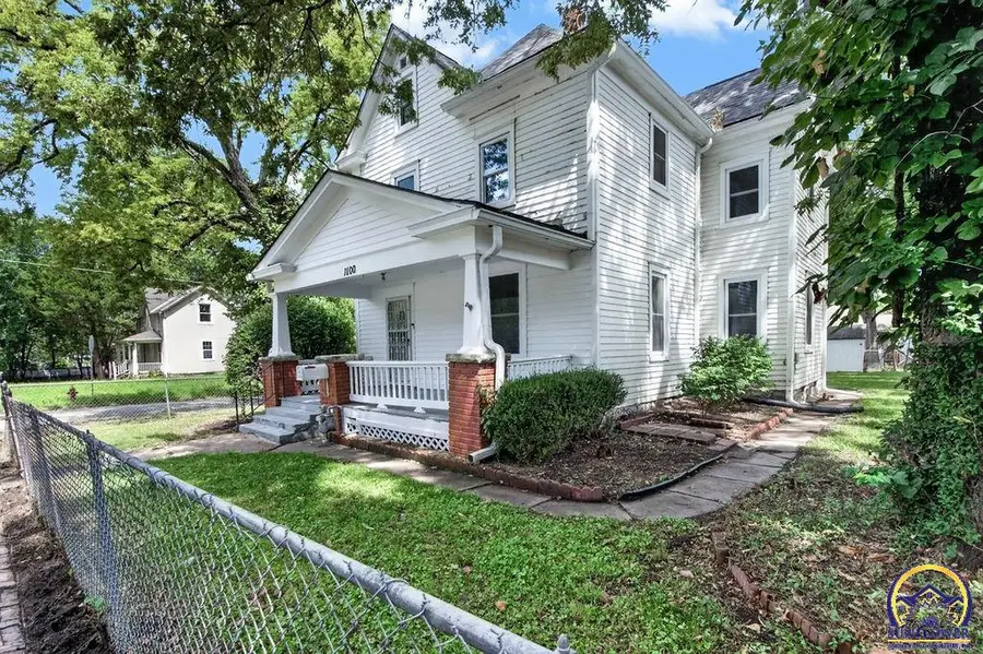 1100 SW Macvicar Ave, Topeka, KS 66604 - #2