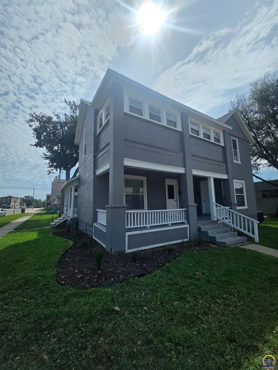 628 Constitution St, Emporia, KS 66801 - #2