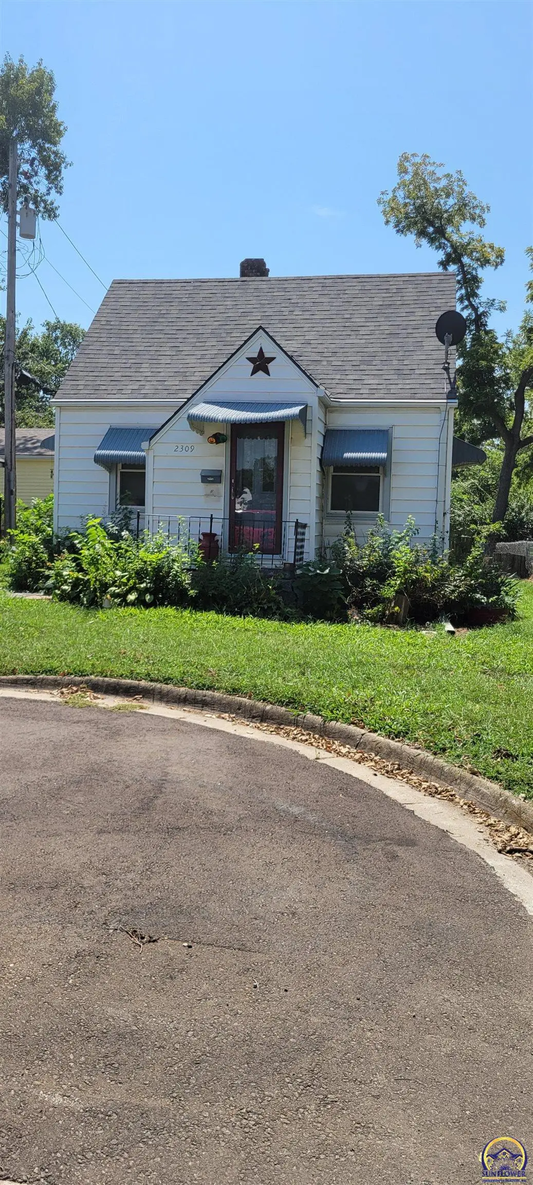 2309 SW Kenilworth Ct, Topeka, KS 66606 - #1