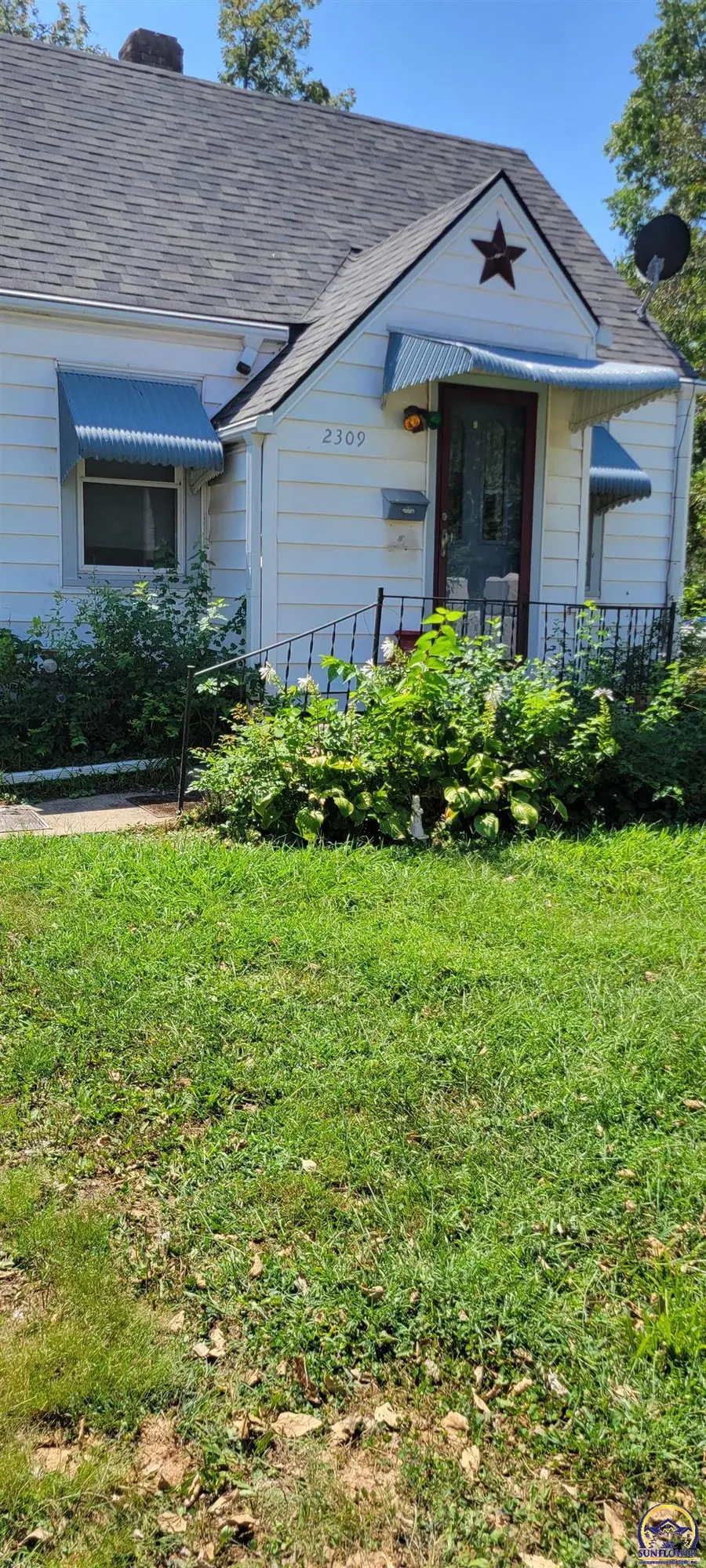 2309 SW Kenilworth Ct, Topeka, KS 66606 - #2