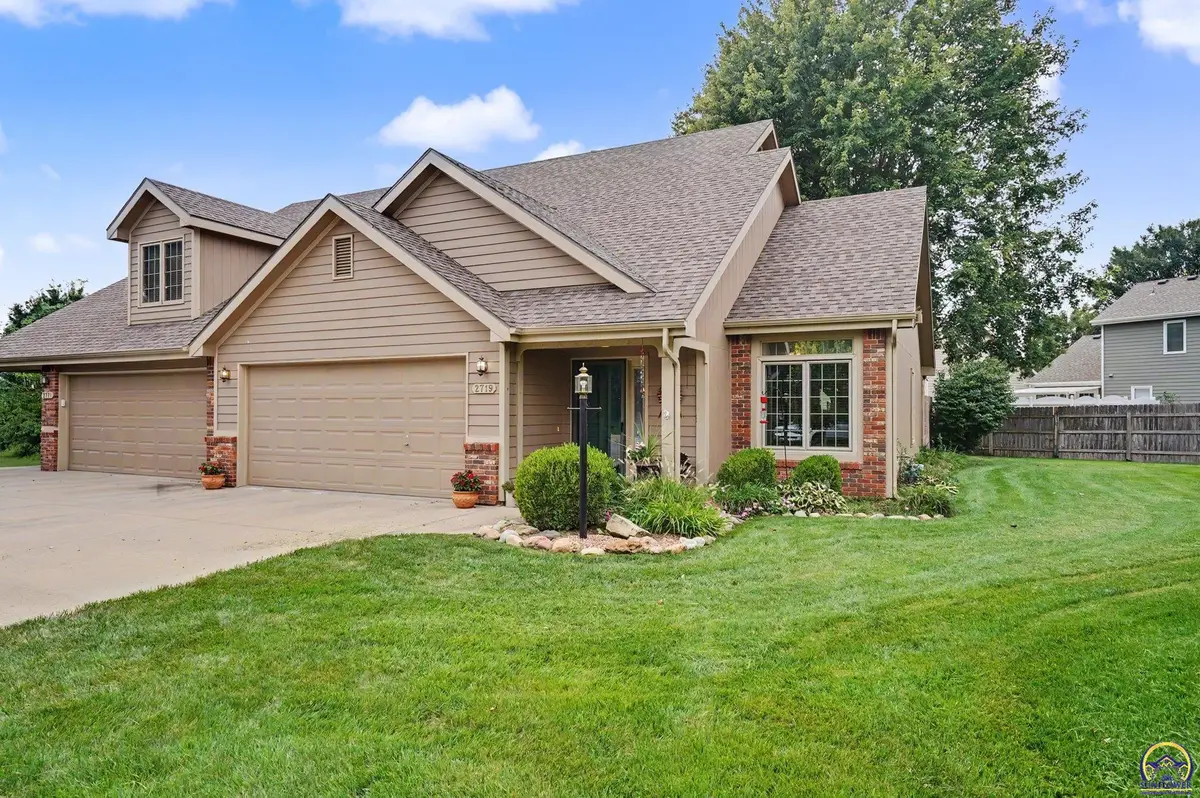 2719 Larkspur Ct, Lawrence, KS 66047-3351 - #1