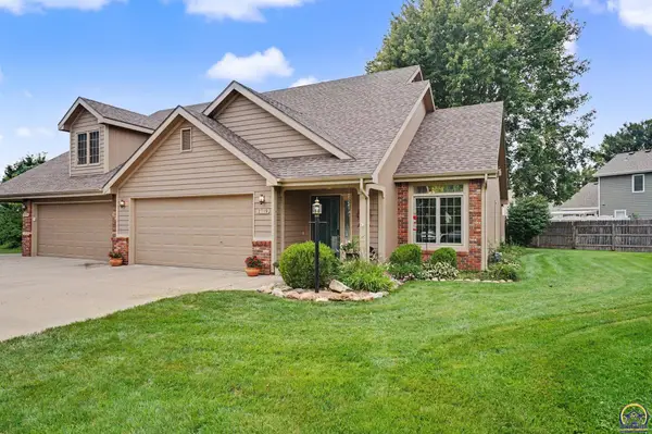 2719 Larkspur Ct, Lawrence, KS 66047-3351