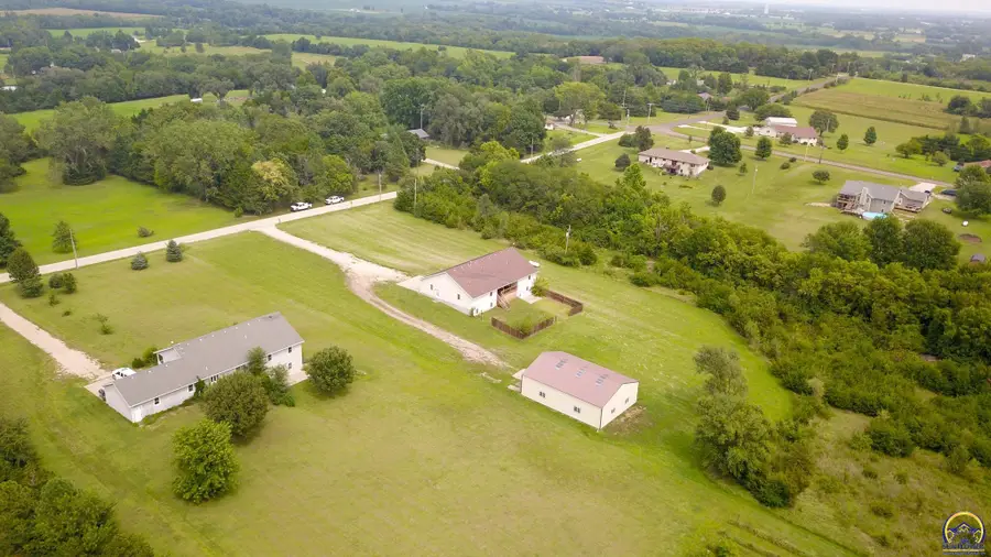 1449 NE 74th St, Meriden, KS 66512 - #3