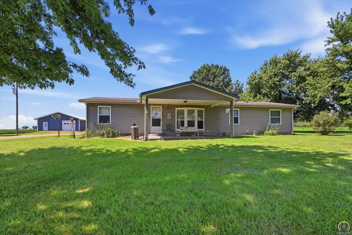 17011 S Shawnee Heights Rd, Overbrook, KS 66524 - #1
