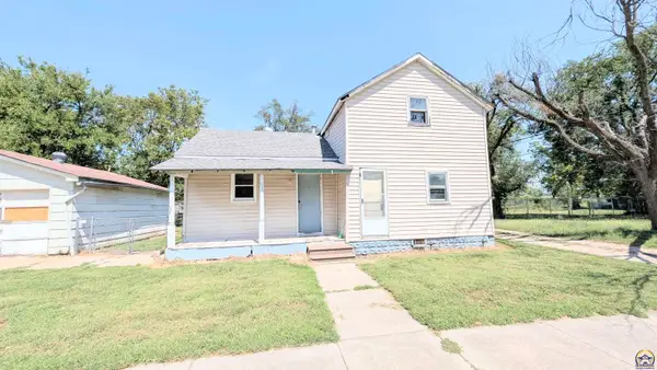 618 E 2nd Ave, Emporia, KS 66801