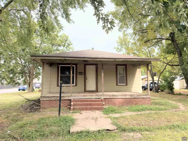 108 N College Dr, Pittsburg, KS 66762