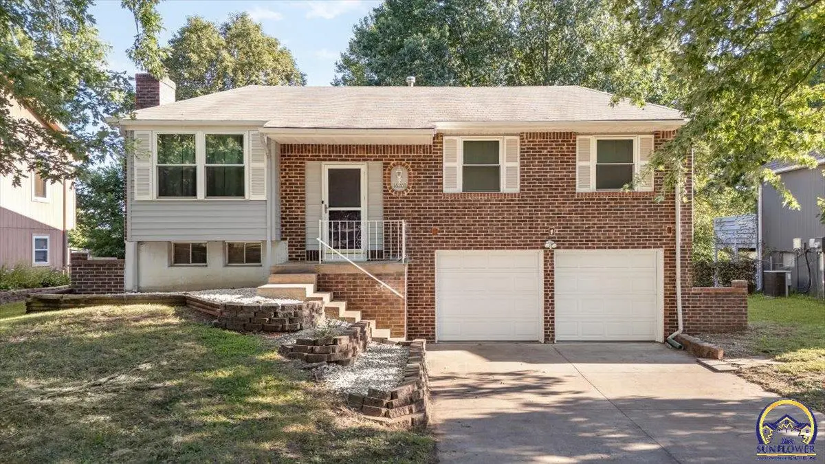 16201 W 130th Ter, Olathe, KS 66062 - #1
