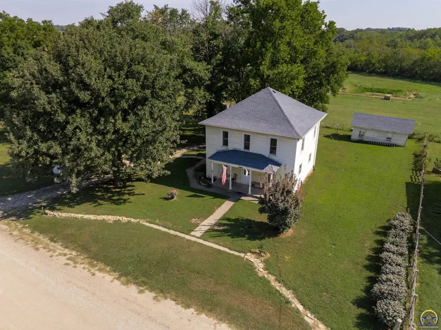 6795 Half Mound Rd, Valley Falls, KS 66088 - #2