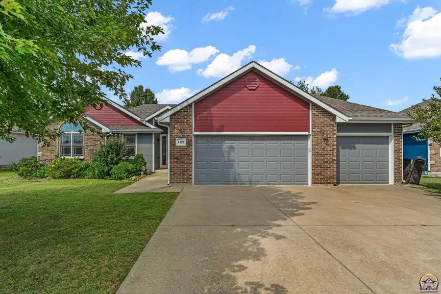 4423 SW Misty Harbor Ave, Topeka, KS 66610 - #2