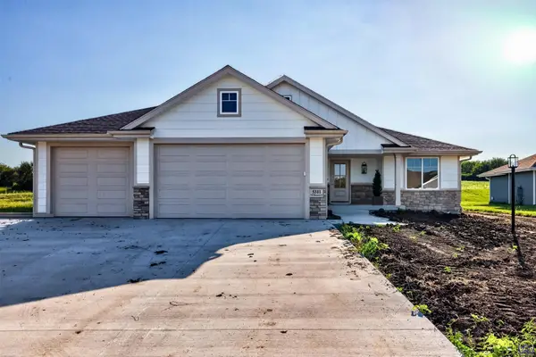 5311 NW Beaumont St, Topeka, KS 66618