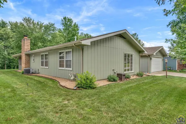 2904 Belle Haven, Lawrence, KS 66046