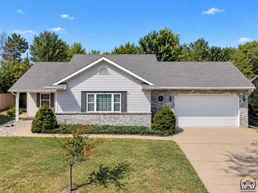 2913 Prairie St, Emporia, KS 66801 - #2