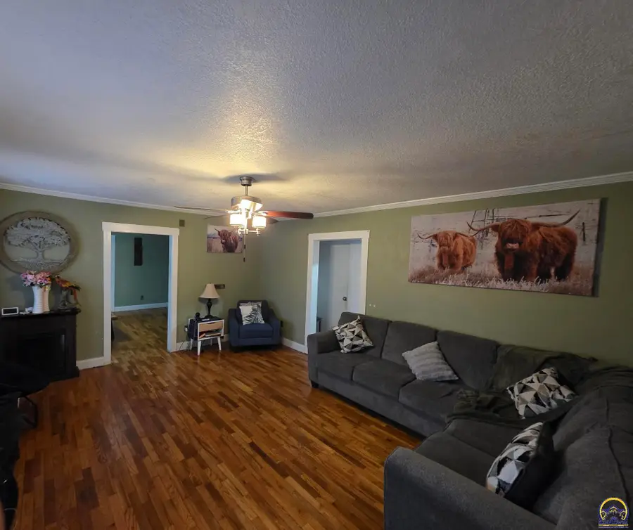 431 SE Baldwin Rd, Topeka, KS 66607 - #2