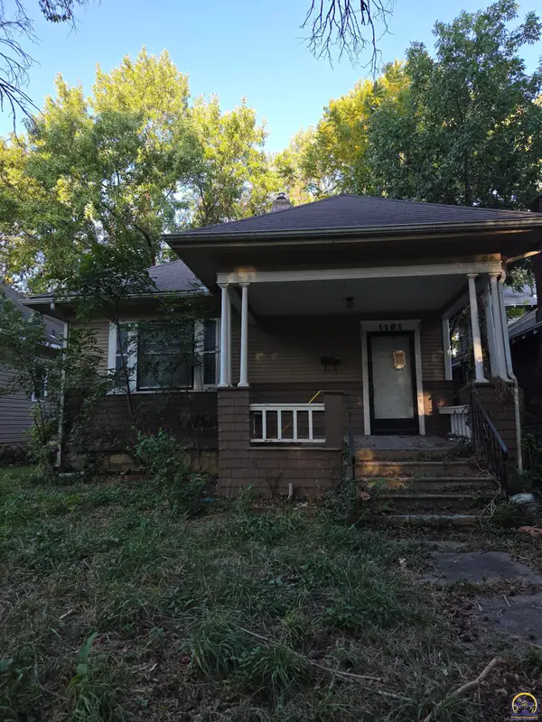 1161 SW Jewell Ave, Topeka, KS 66604