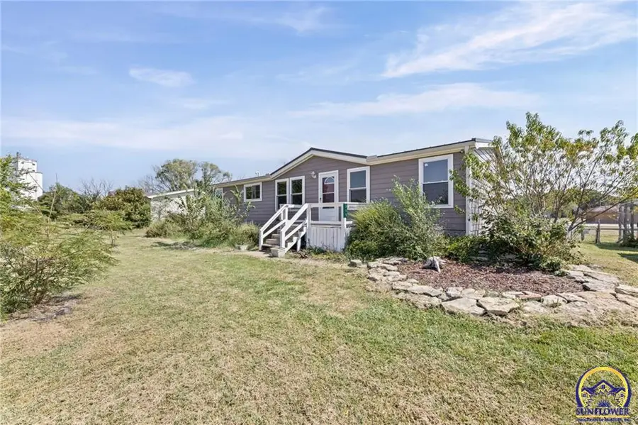 315 S Ransom St, Richmond, KS 66080-4028 - #2