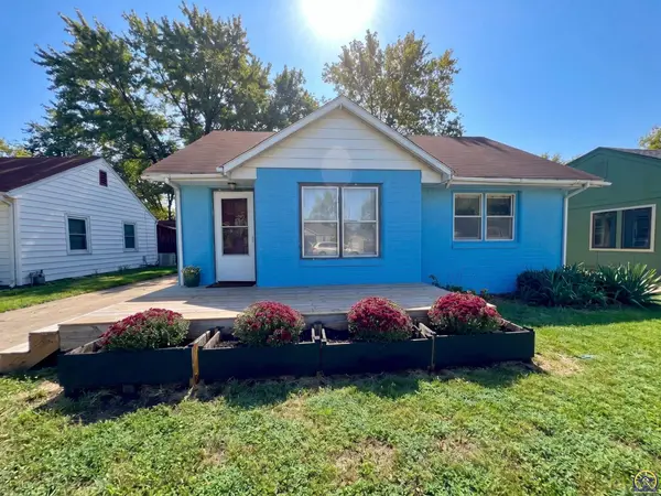 1524 NW Logan St, Topeka, KS 66608