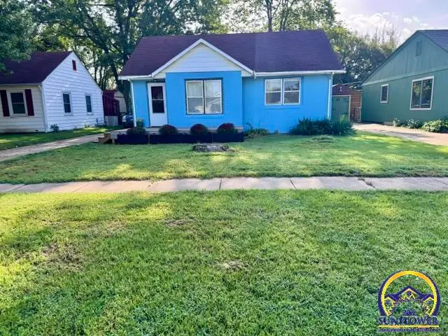 1524 NW Logan St, Topeka, KS 66608 - #2