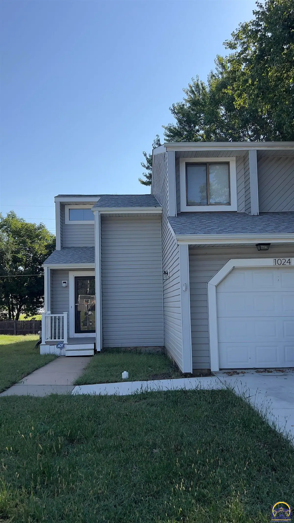 1024 SW Belle Ave, Topeka, KS 66604 - #1