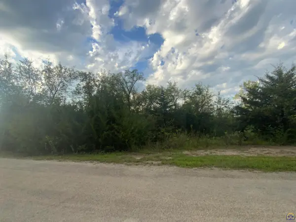 0000 Hillcrest Dr #Nearest property across, Meriden, KS 66512