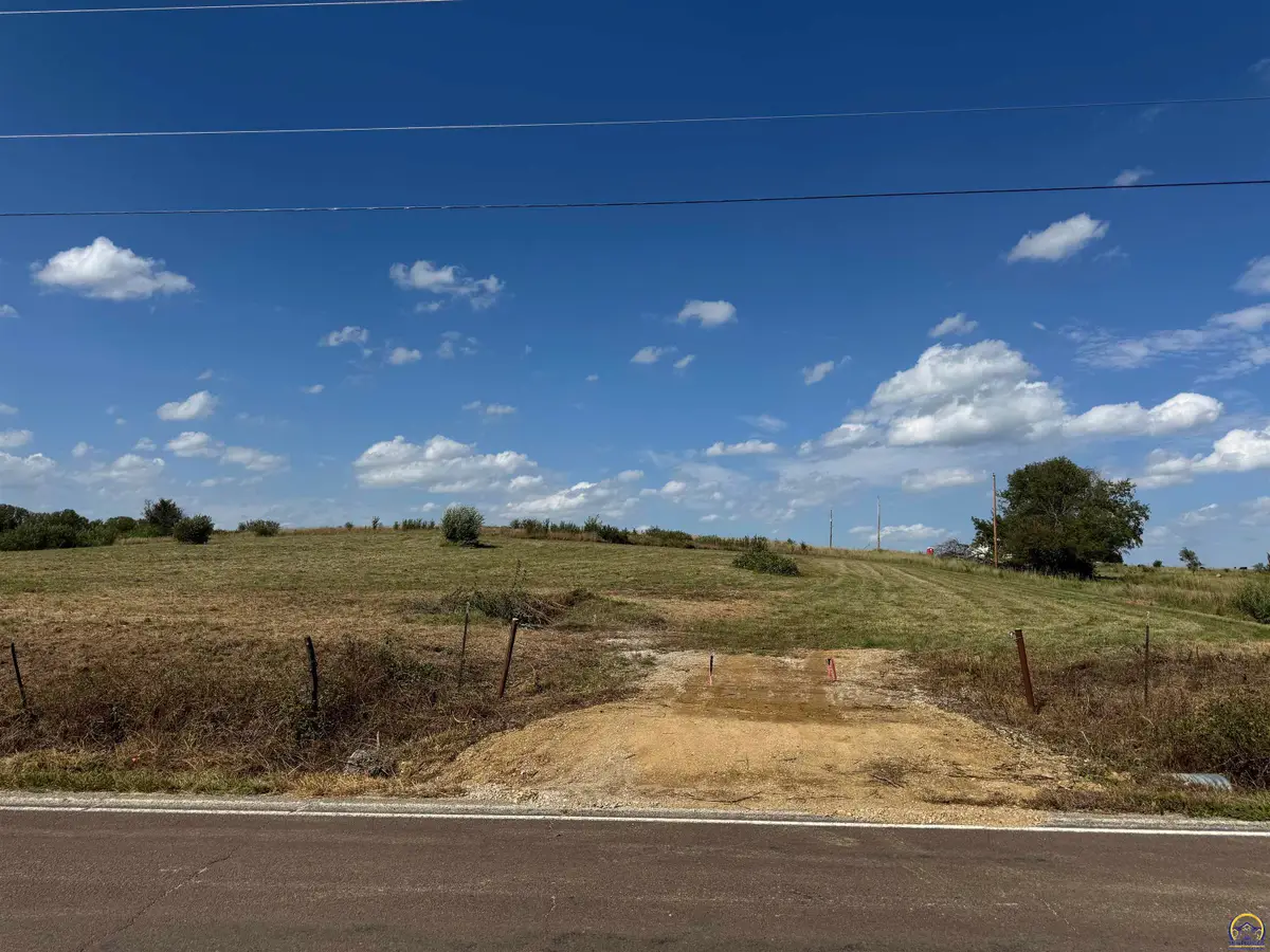 8 Acres M/L NE 82nd St, Topeka, KS 66617 - #1