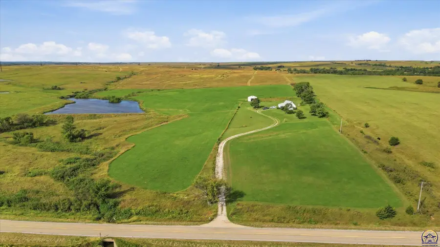 27956 Keene-eskridge Rd, Maple Hill, KS 66507 - #2