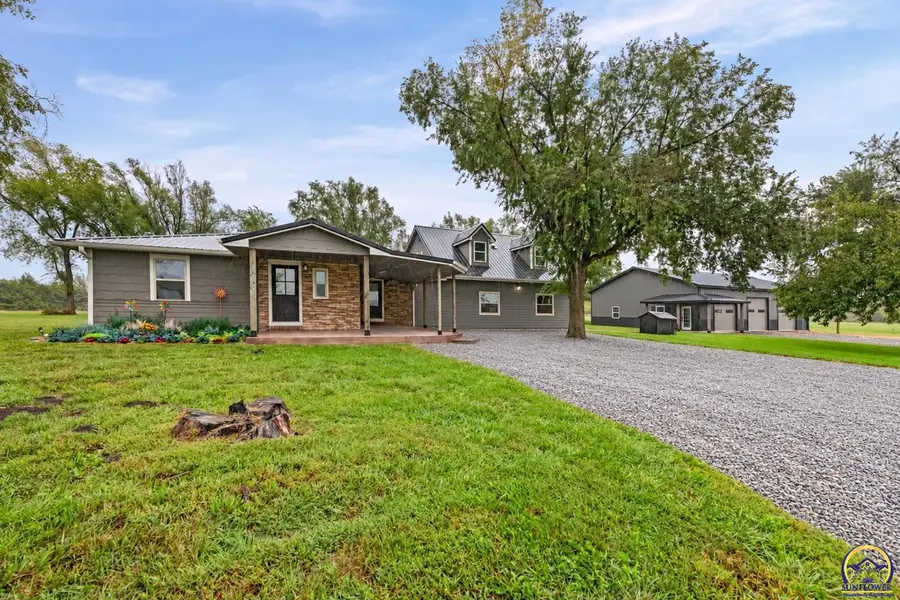 3139 E 293rd St, Melvern, KS 66610 - #3