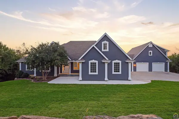 4901 SW Fairlawn Rd, Topeka, KS 66610