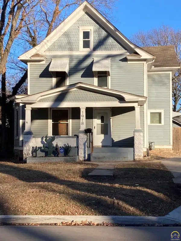 1918 SW Lincoln St, Topeka, KS 66604