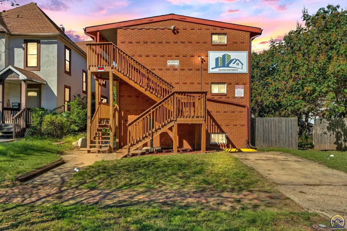 511 SW Tyler St, Topeka, KS 66603 - #1