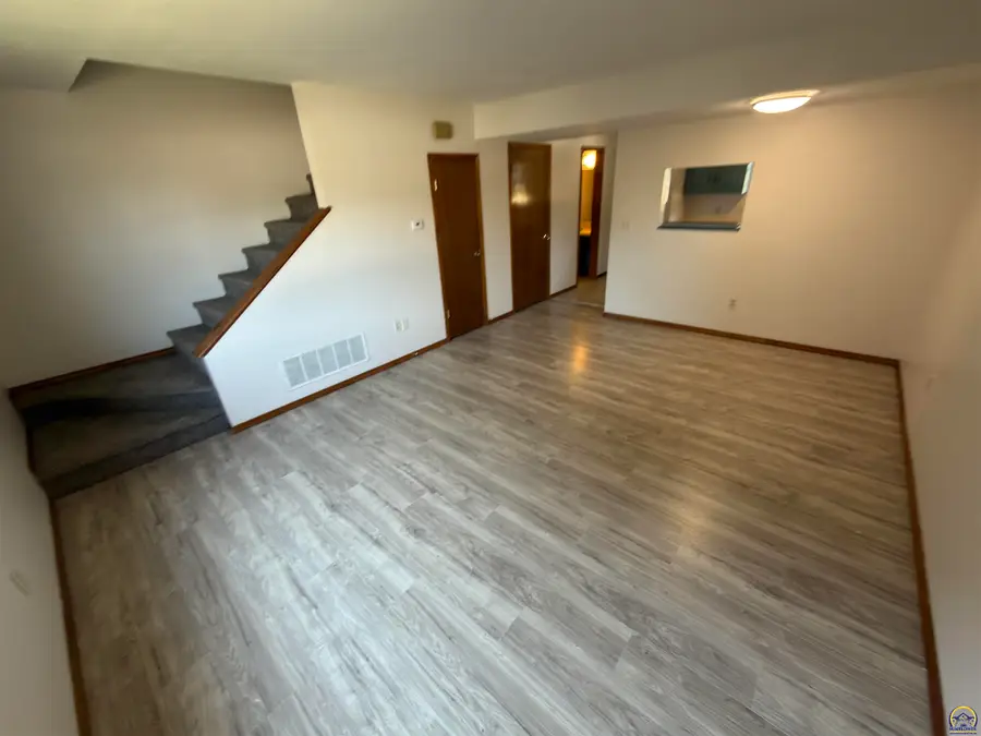 1701 S Pine St, Pittsburg, KS 66762 - #3