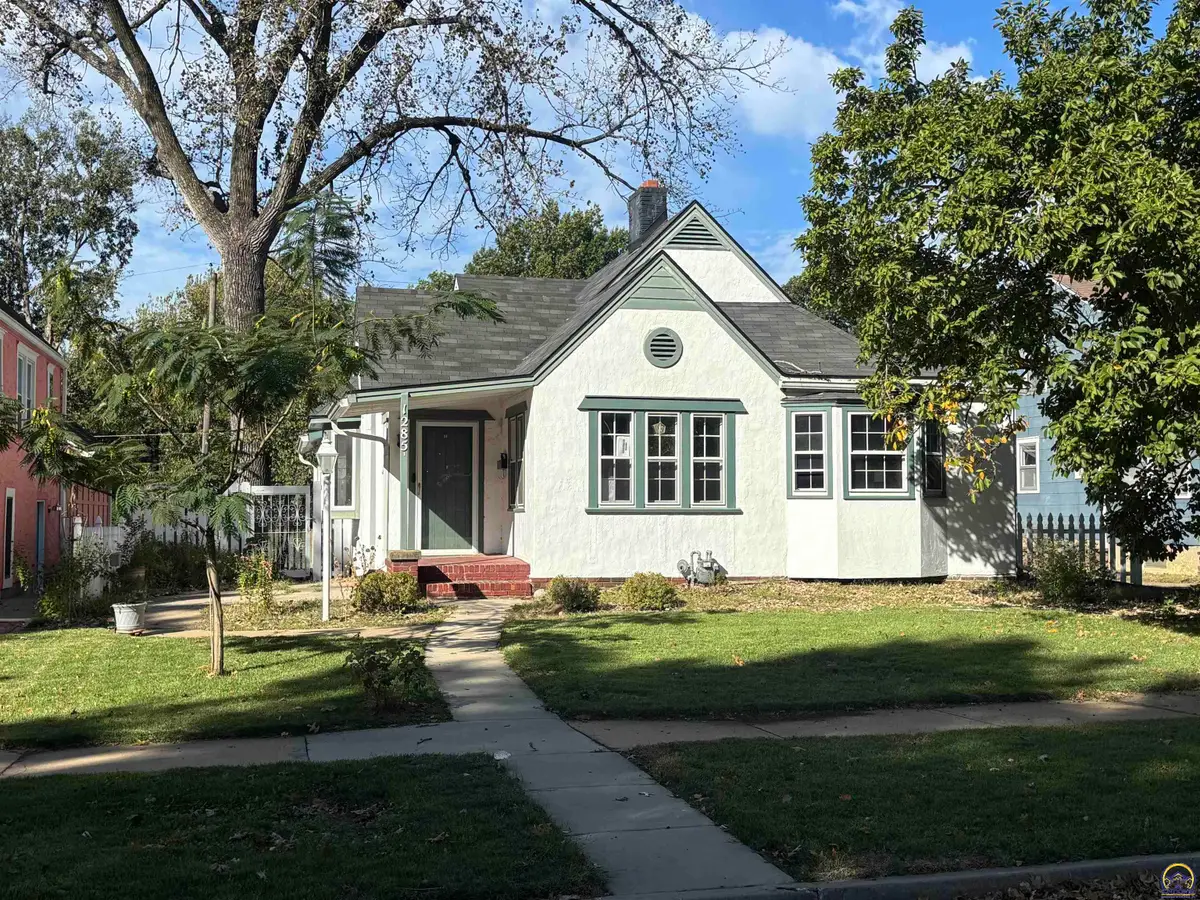 1285 SW Medford Ave, Topeka, KS 66604 - #1