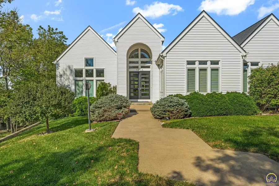 5700 SW 38th St, Topeka, KS 66610 - #3