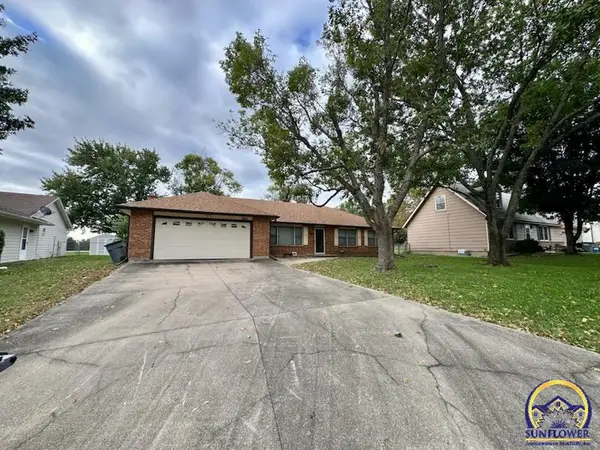2013 Schaeffer Way, Emporia, KS 66801