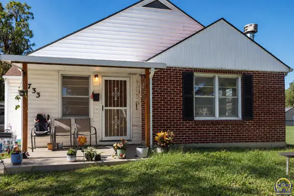 733 NE Kellam Ave, Topeka, KS 66616