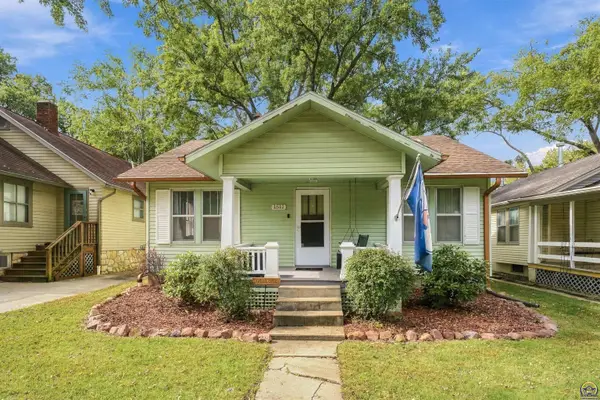 1511 SW Collins Ave, Topeka, KS 66604