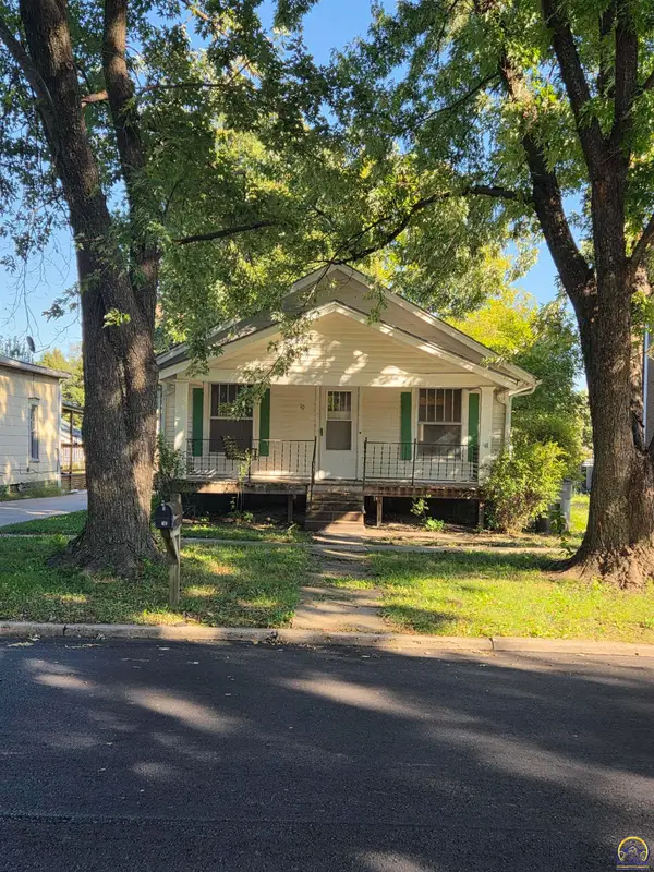 10 Neosho St, Emporia, KS 66801