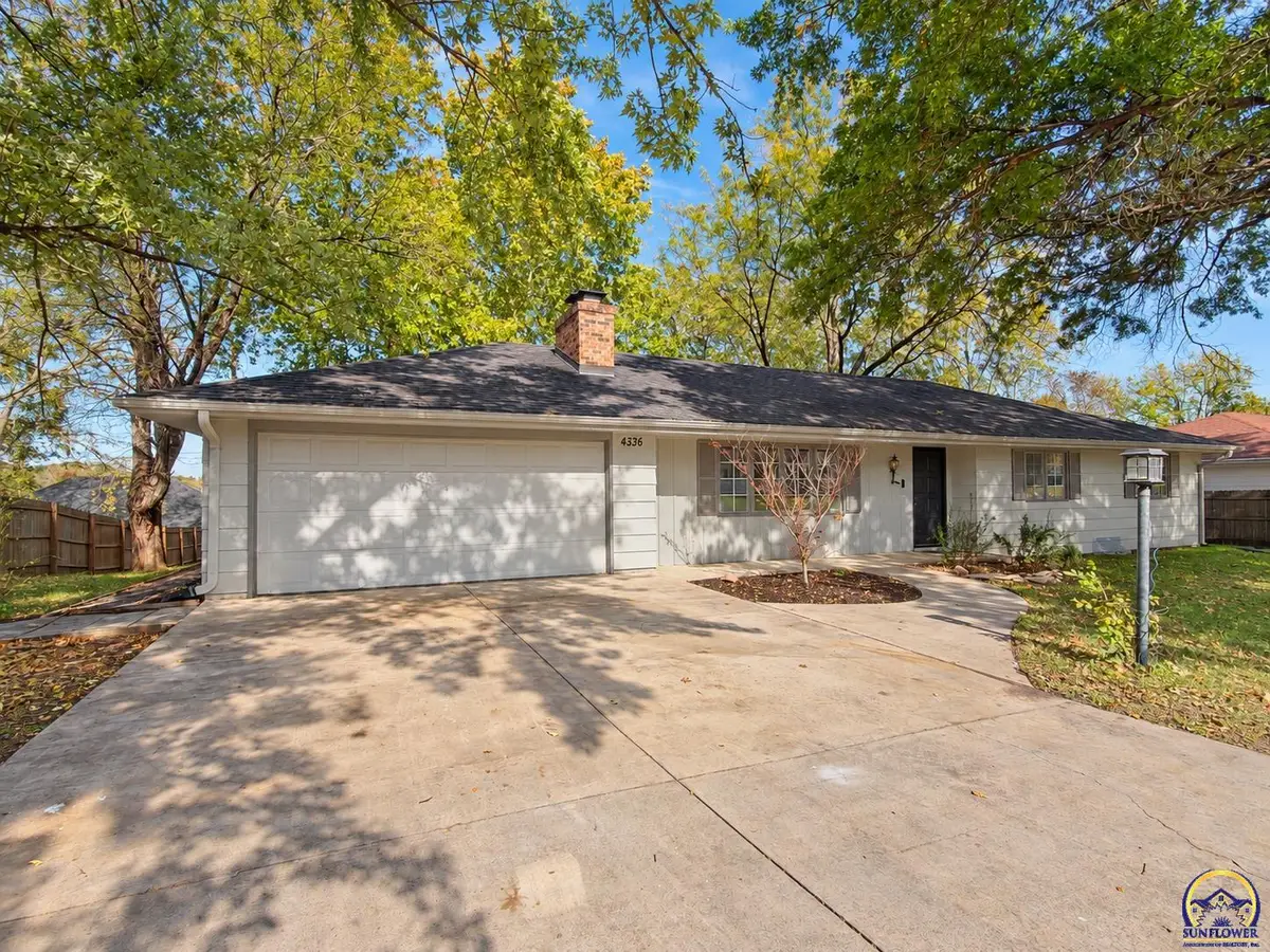 4336 SE 25th St, Topeka, KS 66605 - #1