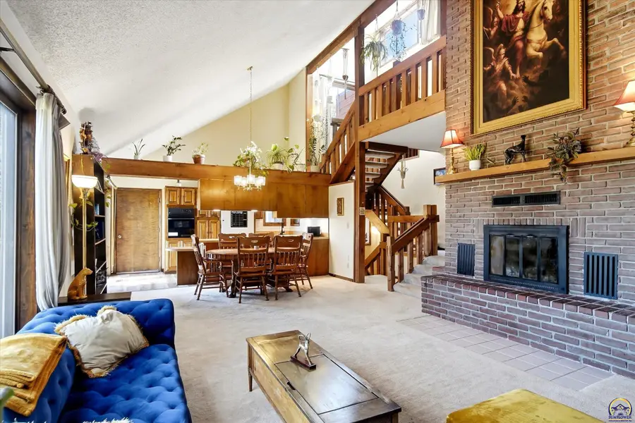 30916 S Auburn Rd, Osage City, KS 66523 - #3