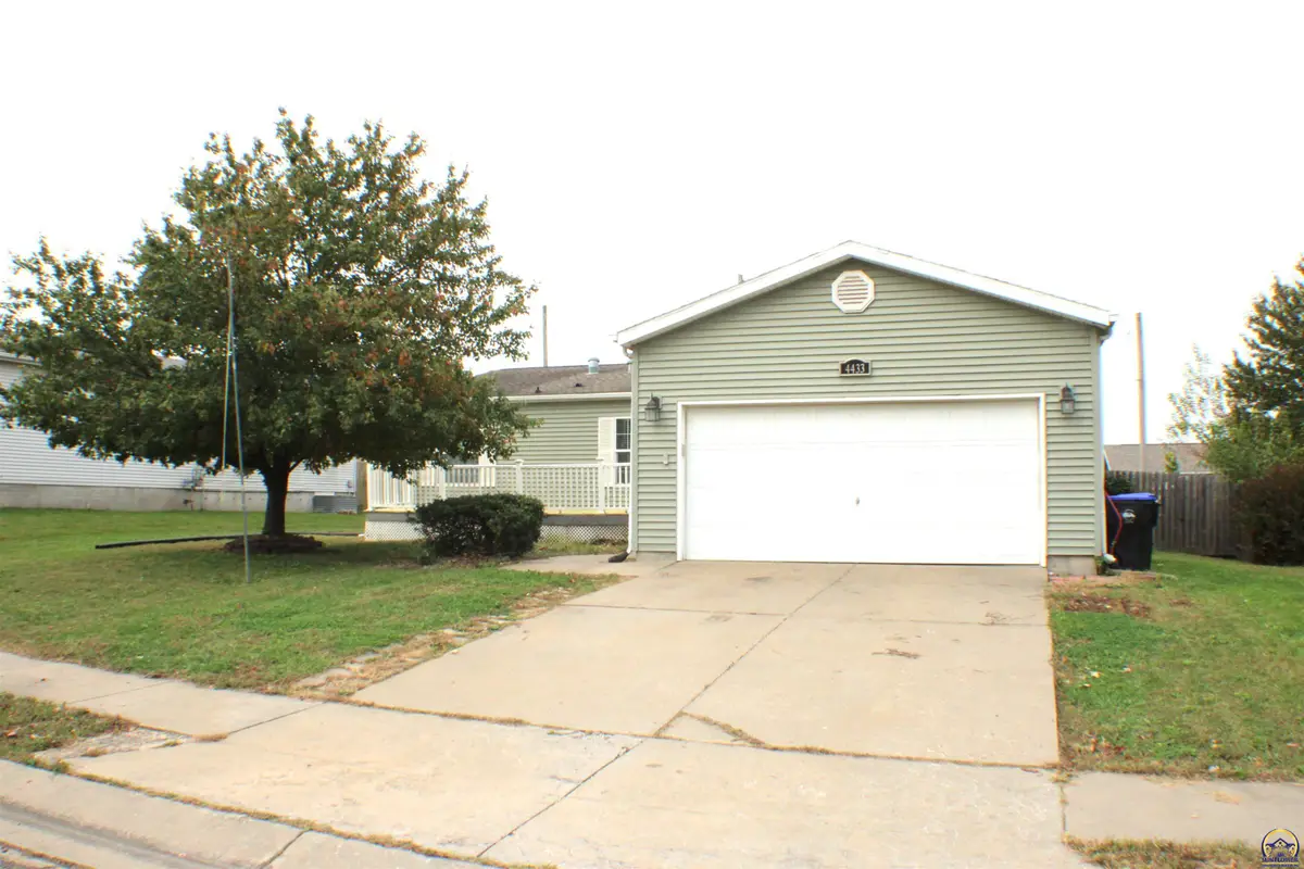 4433 SE Grand Oaks Ave, Topeka, KS 66609 - #1