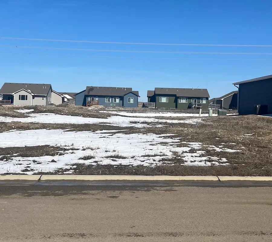 3136 E Highridge Ct, Park City, KS 67219 - Image #2